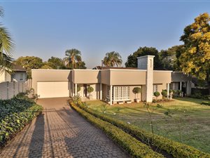 4 Bed House in Oak Park