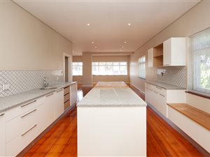 3 Bedroom House in Newton Park