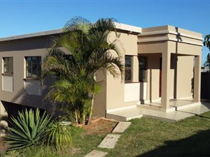 2 Bed Apartment in La Mercy