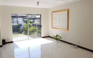 2 Bedroom Duplex in Strathavon