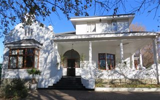 9 Bedroom House in Standerton Central