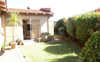 3 Bedroom Townhouse in Doringkruin