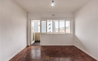 2 Bedroom Apartment in Sea Point