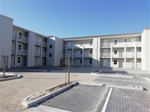 2 Bed Apartment in Eersterivier