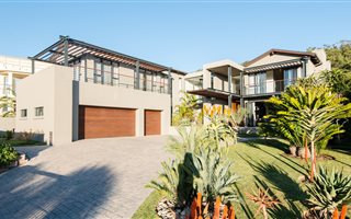 3 Bedroom House in Cola Beach