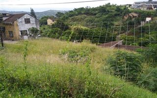 1500 m² Land available in Everest Heights