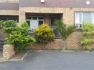 3 Bed Duplex in Bluff