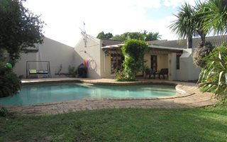 4 Bedroom House in Tokai
