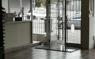 200 m² Commercial space in Paarl