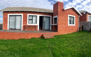 3 Bedroom House in Salisbury Park