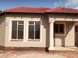 3 Bed House in Nellmapius
