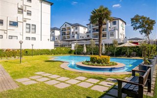 3 Bedroom Apartment in Petervale