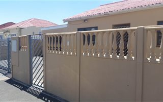 2 Bedroom House in Lansdowne