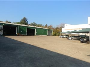 1524 m² Industrial space in Red Hill