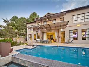 5 Bed House in Dainfern Valley