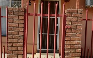 1 Bedroom House in Olifantshoek