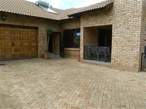 3 Bed Cluster in Alberante