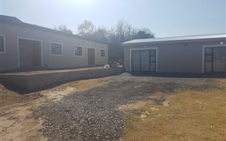 6 Bedroom Cluster in Kokstad