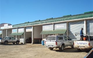 720 m² Industrial space in Underberg