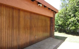 3 Bedroom House in Constantia Kloof