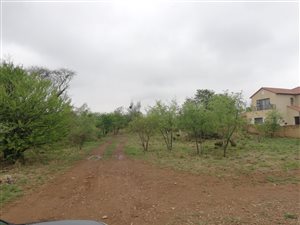 1244 m² Land available in Melodie