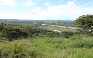 941 m² Land available in Glen Gariff