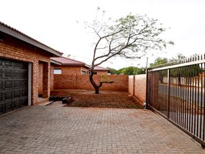 3 Bed House in Kimberley