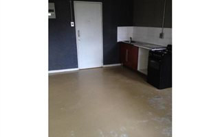 Bachelor apartment in Johannesburg Central