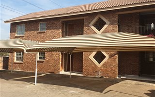 2 Bedroom Apartment in Crystal Park
