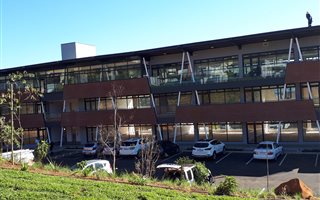 150 m² Office Space in Montrose