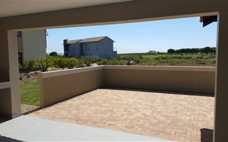3 Bedroom House in Langebaan Country Estate