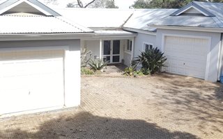 3 Bedroom House in Hillcrest Central