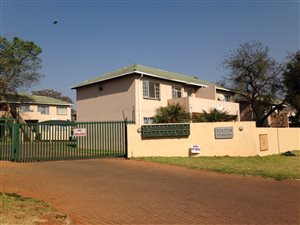 2 Bed Apartment in Newlands