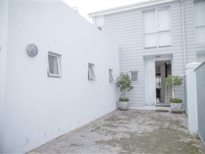 2 Bed House in Paarl