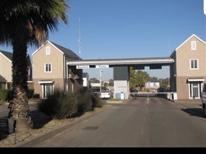 400 m² Land available in Riverspray Lifestyle Estate
