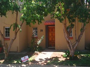 3 Bedroom Duplex in Illiondale