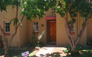3 Bedroom Duplex in Illiondale