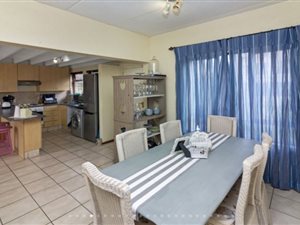 2 Bed Flat in Sunninghill