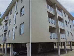 2 Bed Apartment in West Hill