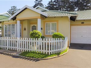 2 Bedroom Simplex in Somerset Park