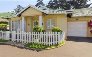 2 Bedroom Simplex in Somerset Park