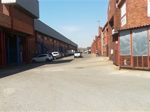198 m² Industrial space in Riverlea