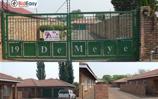 3 Bedroom Townhouse in Middelburg Central