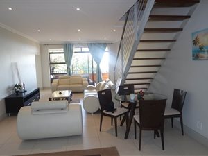 3 Bedroom Apartment in Lyme Park