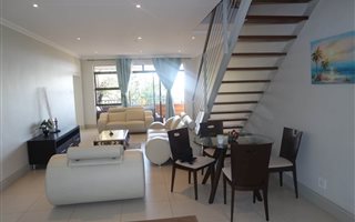 3 Bedroom Apartment in Lyme Park