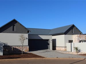 3 Bedroom House in Midstream Meadows