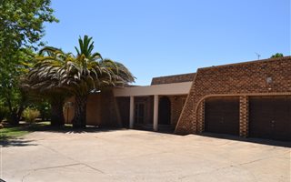 5 Bedroom House in Ladybrand