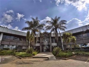 277.679992675781 m² Office Space in Bedfordview
