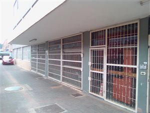 303 m² Industrial space in Briardene