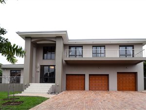 5 Bed House in Welgemoed